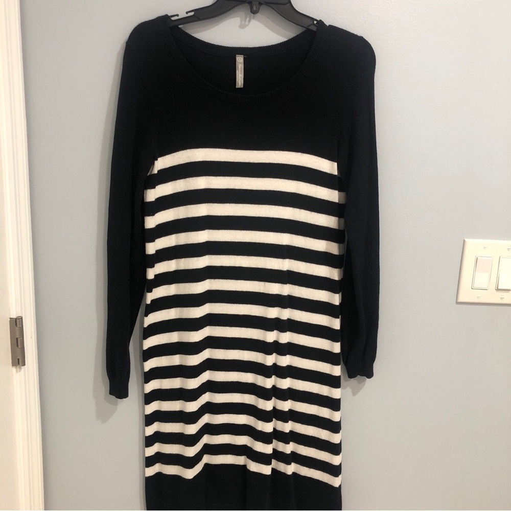 Hanna Andersson Stripped knit Sweater Dress Size S Womens Black Ivory
